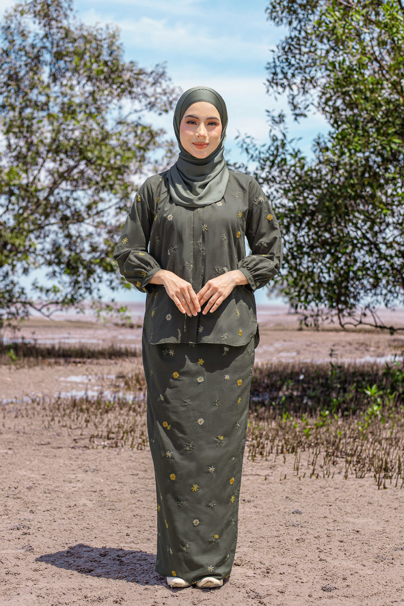 KAPAS LEIA 02 - Dark Sage Green