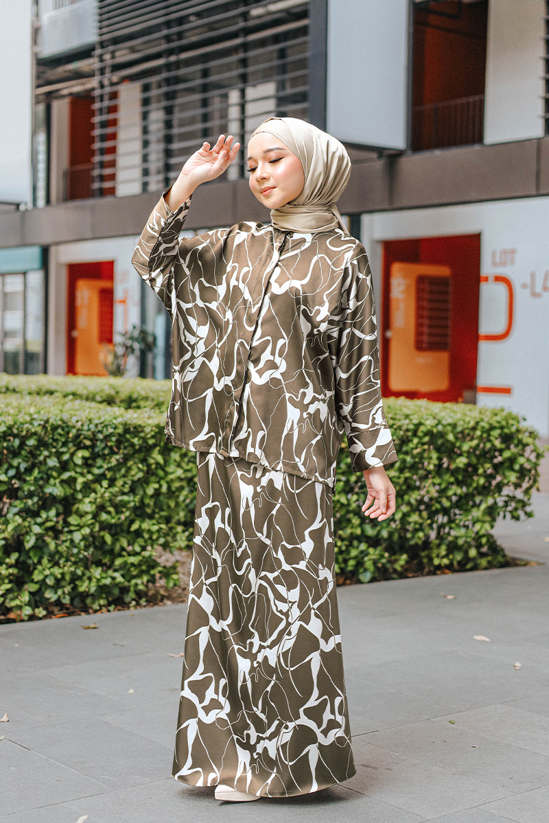 DAILY KURUNG ANGGUN 02 - Brown Oak