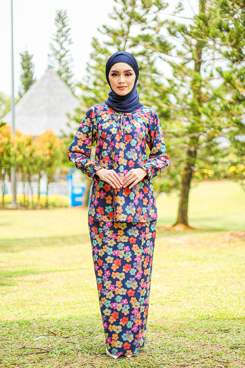 DAILY KURUNG BUNGA 04 - Navy Blue