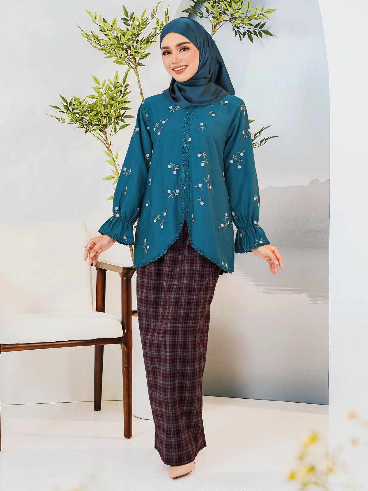 KAPAS DAHLIA 03 - Teal Maroon