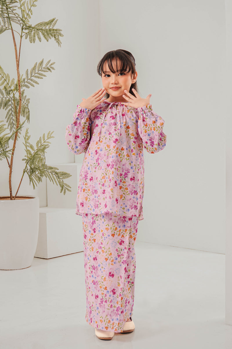 [PRE-ORDER] KAPAS DIAN 04 KIDS - Pale Rose