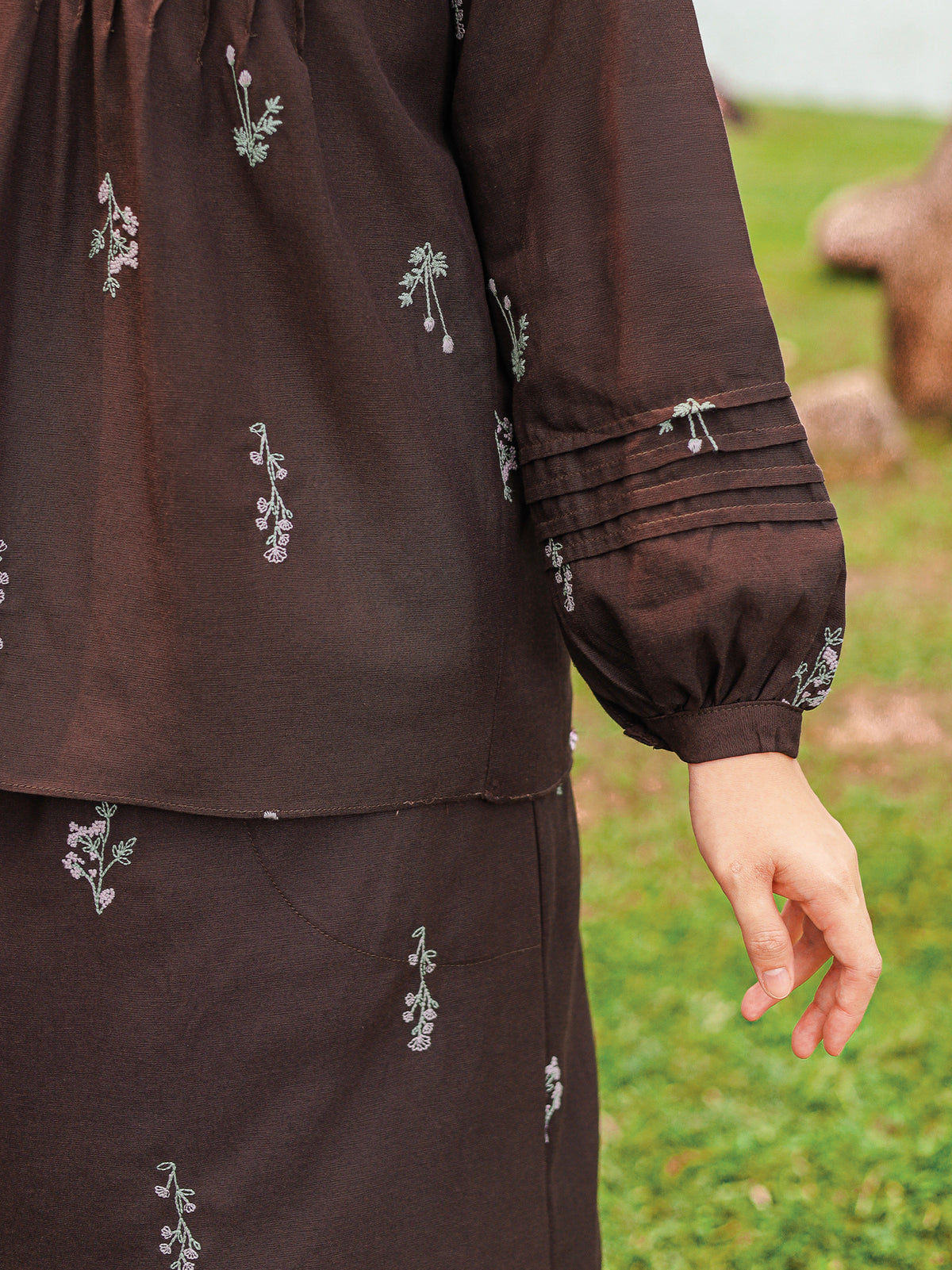 KAPAS HANAA 02 - Rich Brown