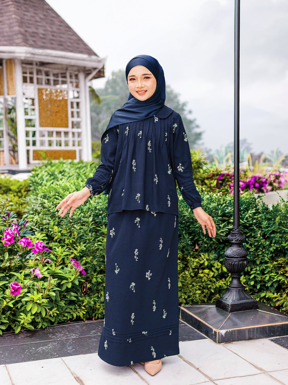 KAPAS HANAA 04 - Navy Blue