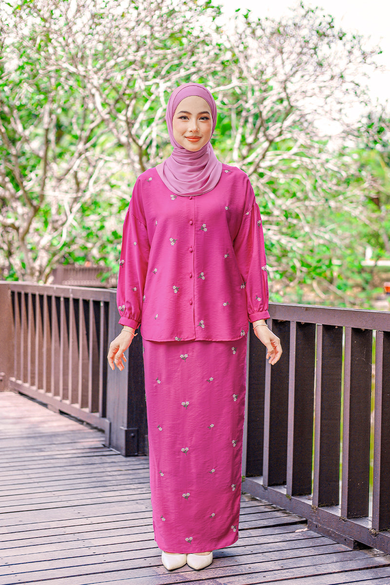 KAPAS LEESA 01 - Fuchsia Pink