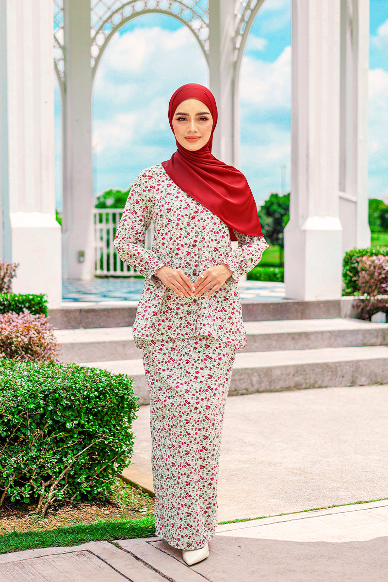 KAPAS LILY 04 - Cherry Red