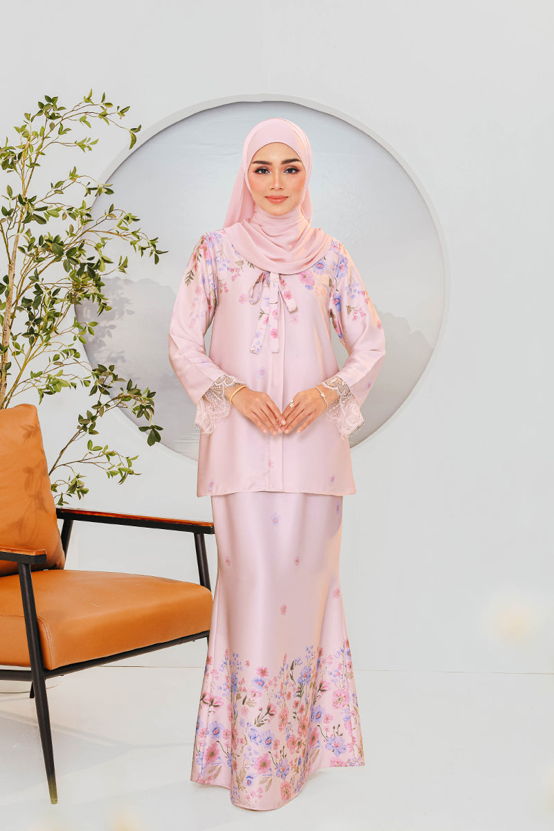 KASEH NURI 02 - Pale Rose