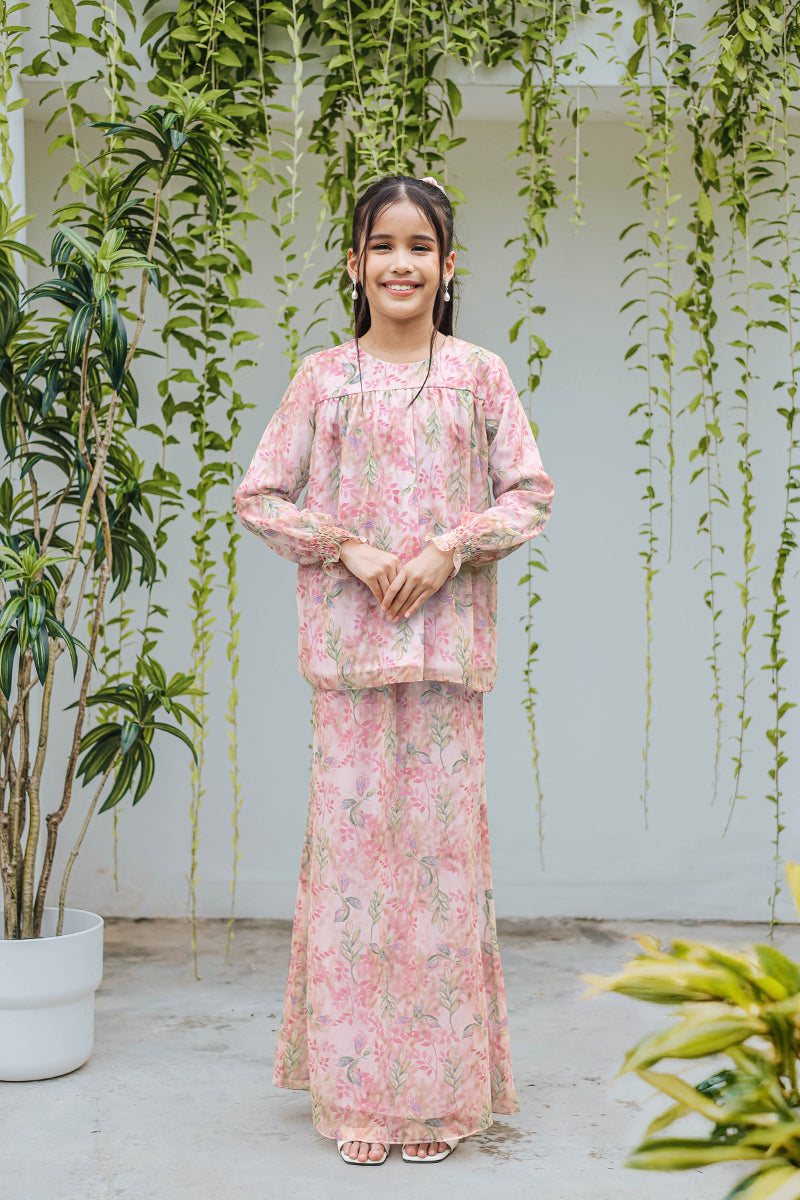 Pre Order : MANES SARI 05 KIDS - Pastel Pink