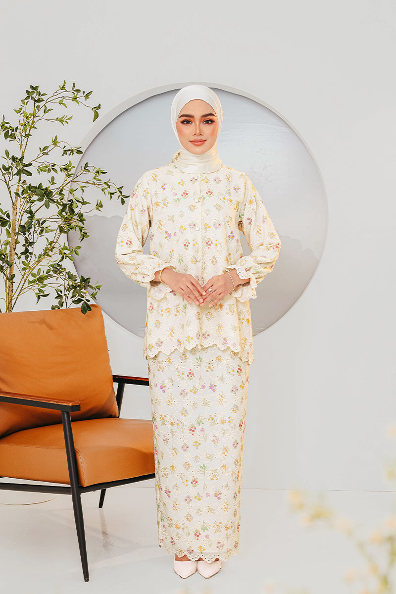 KAPAS SENJA 04 - White Beige